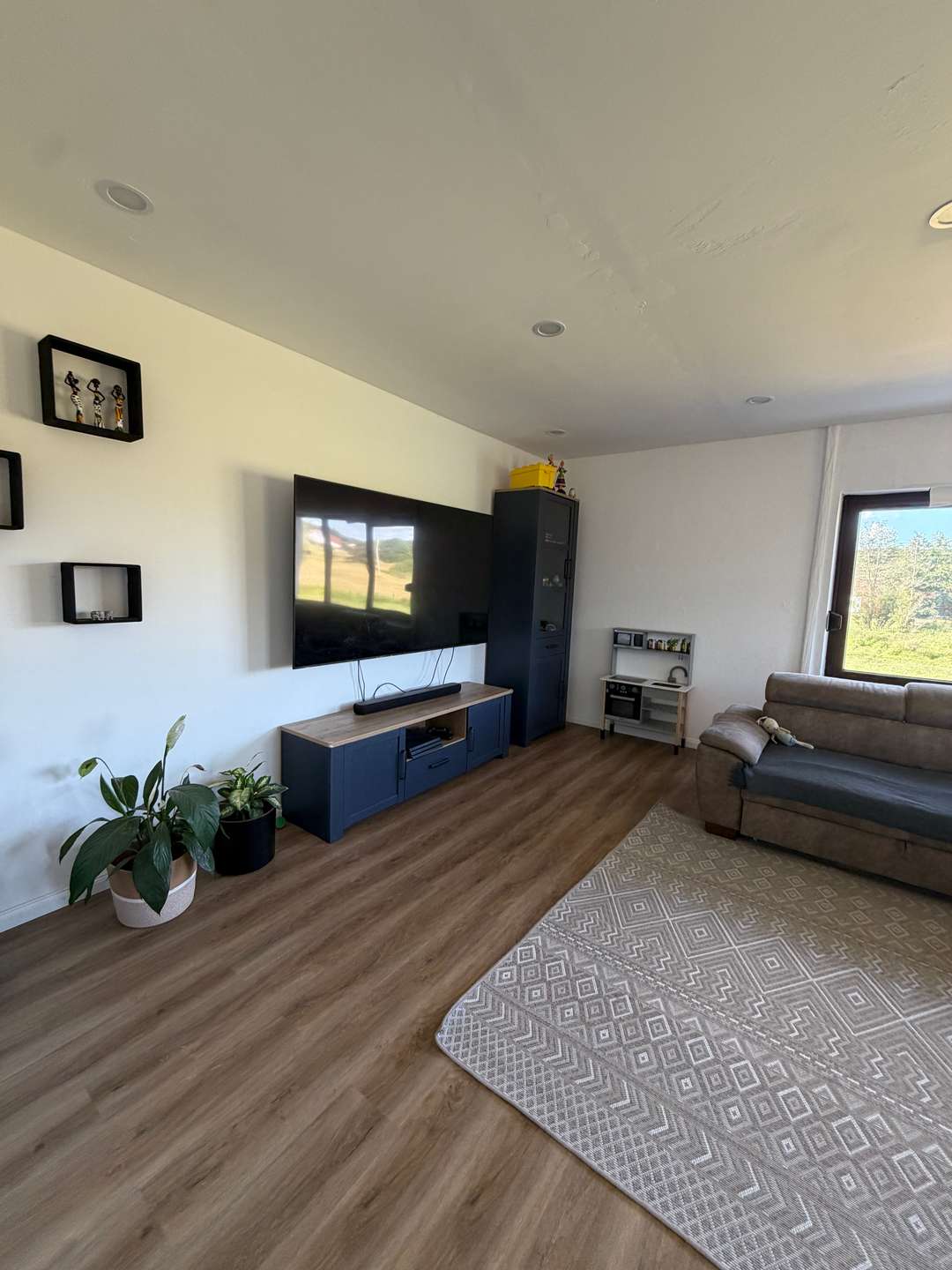 Wohnzimmer Ansicht 1